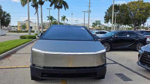 2025 Tesla Cybertruck Cyberbeast