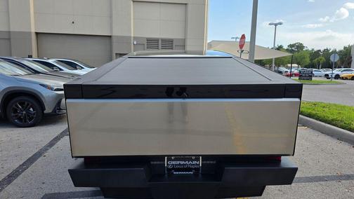 2025 Tesla Cybertruck Cyberbeast