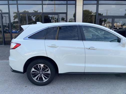 2017 Acura RDX Advance Package