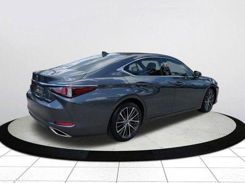 Cloudburst Gray 2025 Lexus ES 350 Base