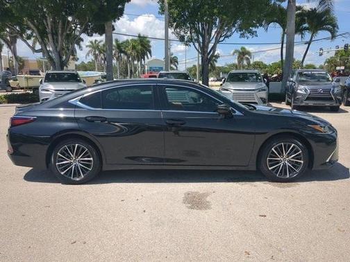 2025 Lexus ES 350 350