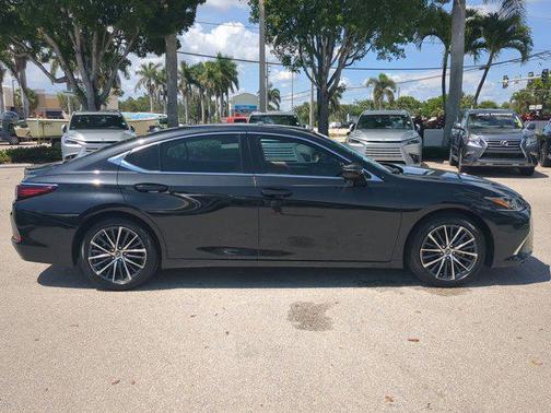 2025 Lexus ES 350 350