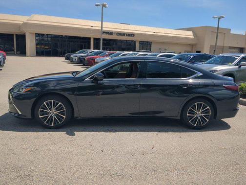 2025 Lexus ES 350 350