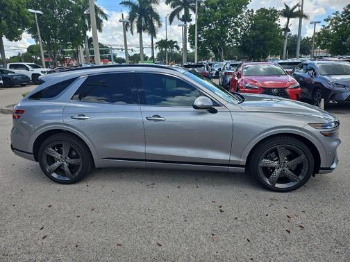 Savile Silver 2025 Genesis GV70 2.5T AWD