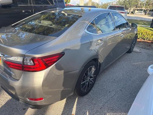 2017 Lexus ES 350 Base