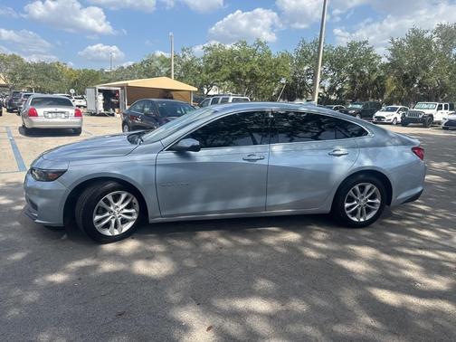2017 Chevrolet Malibu 1LT
