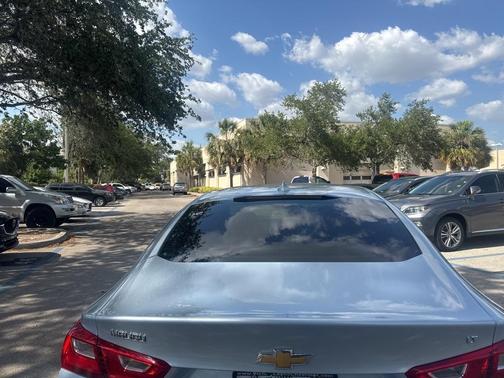 2017 Chevrolet Malibu 1LT