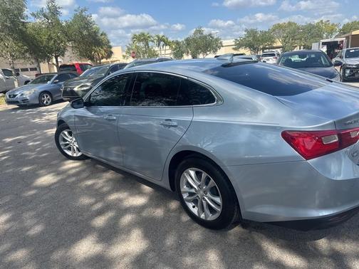 2017 Chevrolet Malibu 1LT