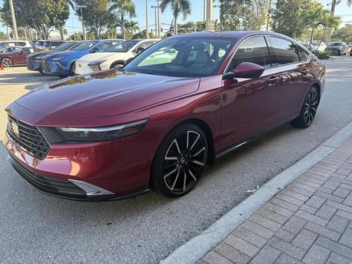 2023 Honda Accord Hybrid Touring
