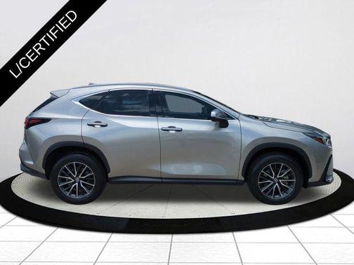 Atomic Silver 2024 Lexus NX 250 Base