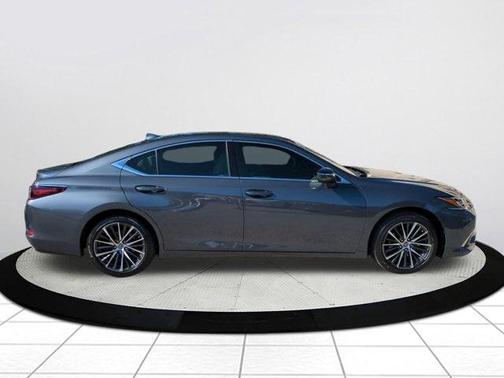 2023 Lexus ES 350 Base