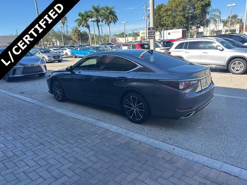 2023 Lexus ES 350 Base