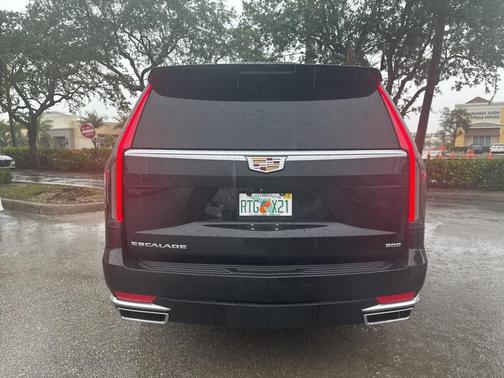 2021 Cadillac Escalade ESV Premium Luxury