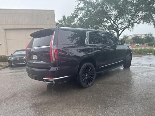 2021 Cadillac Escalade ESV Premium Luxury