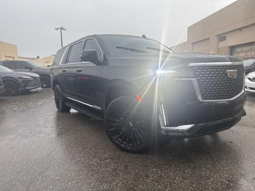 2021 Cadillac Escalade ESV Premium Luxury