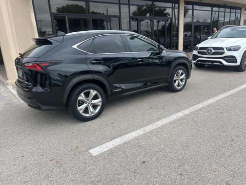 2017 Lexus NX 300h Base