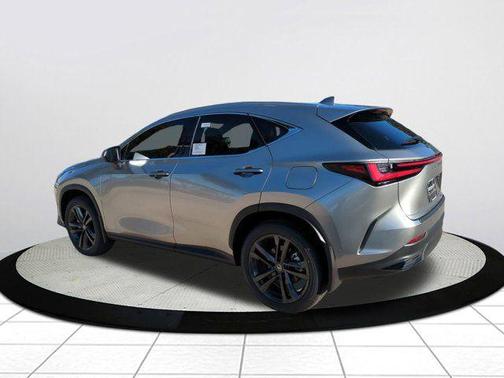 2026 Lexus NX 450h+ Luxury
