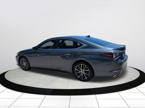 Cloudburst Gray 2025 Lexus ES 350 Base