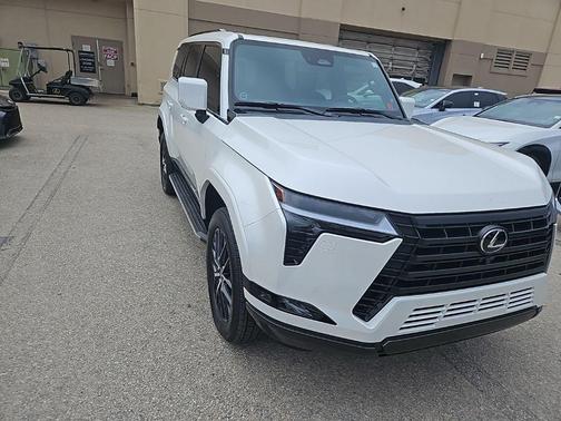 Eminent White Pearl 2025 Lexus GX 550 Premium+