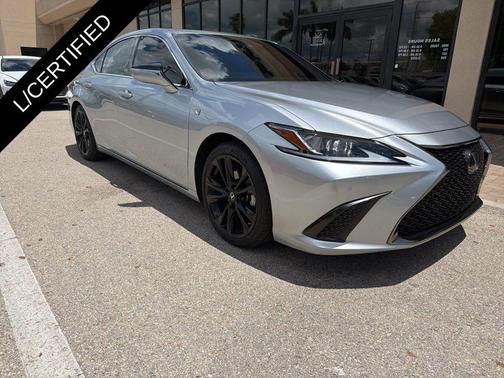 Iridium 2022 Lexus ES 350 F Sport