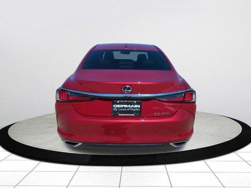 2025 Lexus ES 350 Base