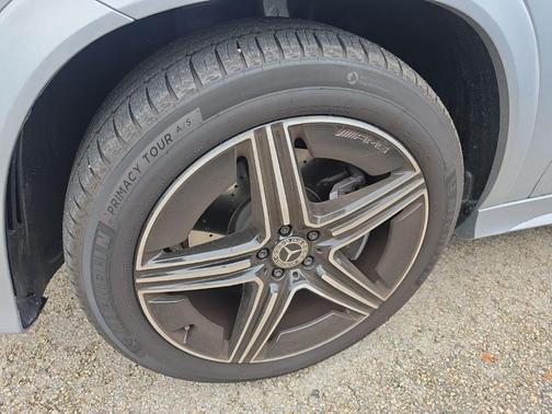 Cirrus Silver Metallic 2026 Mercedes-Benz GLE 450 4MATIC