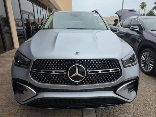 Cirrus Silver Metallic 2026 Mercedes-Benz GLE 450 4MATIC