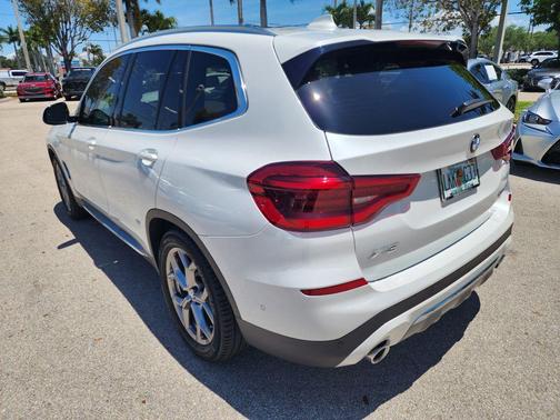 Mineral White Metallic 2020 BMW X3 sDrive30i