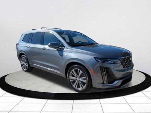 2022 Cadillac XT6 Premium Luxury FWD