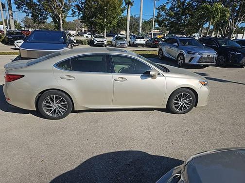 2016 Lexus ES 350 Base