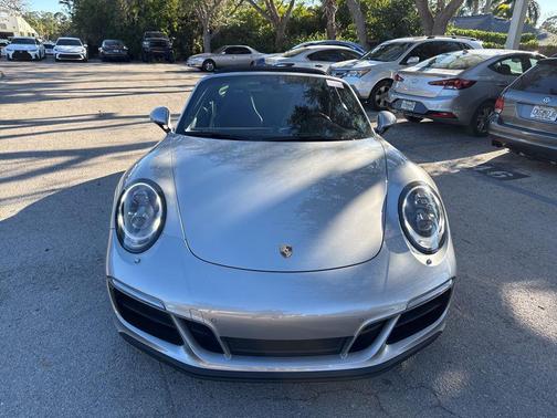 2018 Porsche 911 Targa 4 GTS