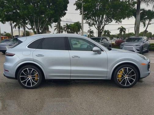 2019 Porsche Cayenne Turbo
