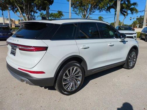 2023 Lincoln Corsair Reserve