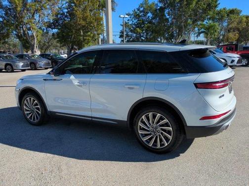 2023 Lincoln Corsair Reserve