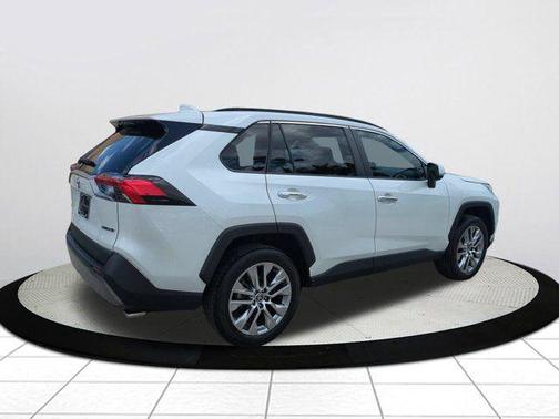 Wind Chill Pearl 2023 Toyota RAV4 Limited