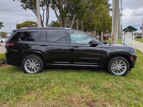 2021 Jeep Grand Cherokee L Summit