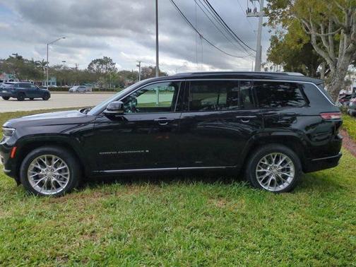 2021 Jeep Grand Cherokee L Summit