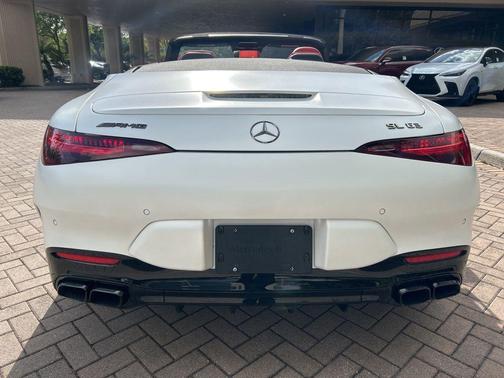 2022 Mercedes-Benz AMG SL 63 Base