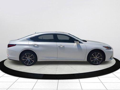 2025 Lexus ES 350 350