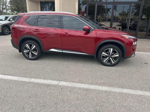 2023 Nissan Rogue Platinum