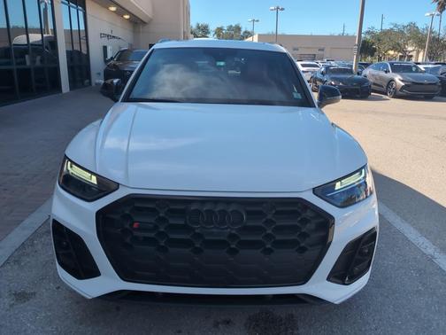 2024 Audi SQ5 3.0T Premium Plus