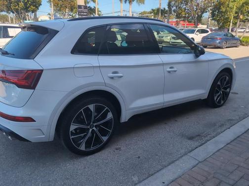 2024 Audi SQ5 3.0T Premium Plus