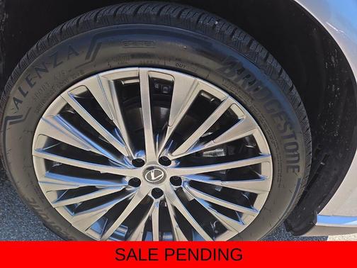 Iridium 2024 Lexus RX 450h+ Base