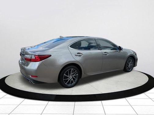 2018 Lexus ES 350 Base