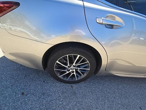2018 Lexus ES 350 Base