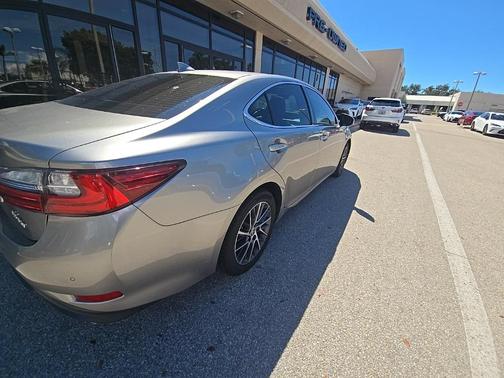 2018 Lexus ES 350 Base