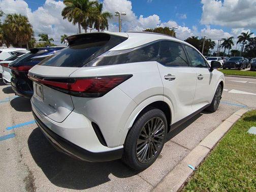 Eminent White Pearl 2026 Lexus RX 350 Luxury