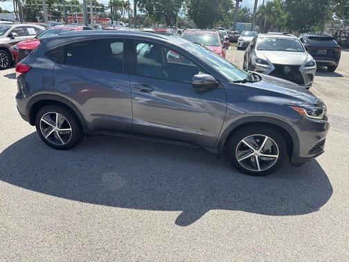 Modern Steel Metallic 2021 Honda HR-V EX