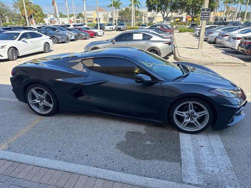 2021 Chevrolet Corvette Stingray w/2LT