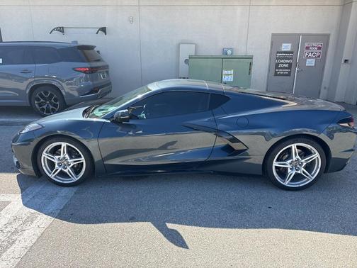 2021 Chevrolet Corvette Stingray w/2LT